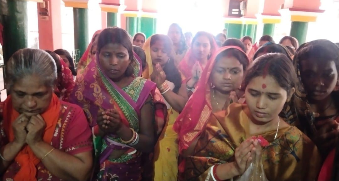चाईबासाः जिले में श्रद्धाभाव से हुई माता विपततारिणी की पूजा