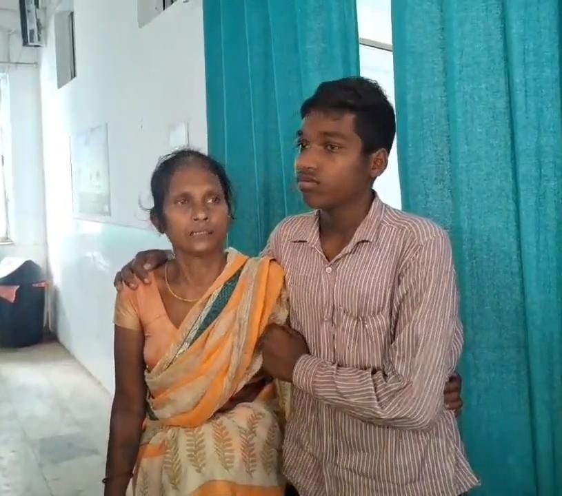 धनबादः सदर अस्पताल में जच्चा-बच्चा की मौत, परिजनों ने डॉक्टरों पर लगाया लापरवाही का आरोप