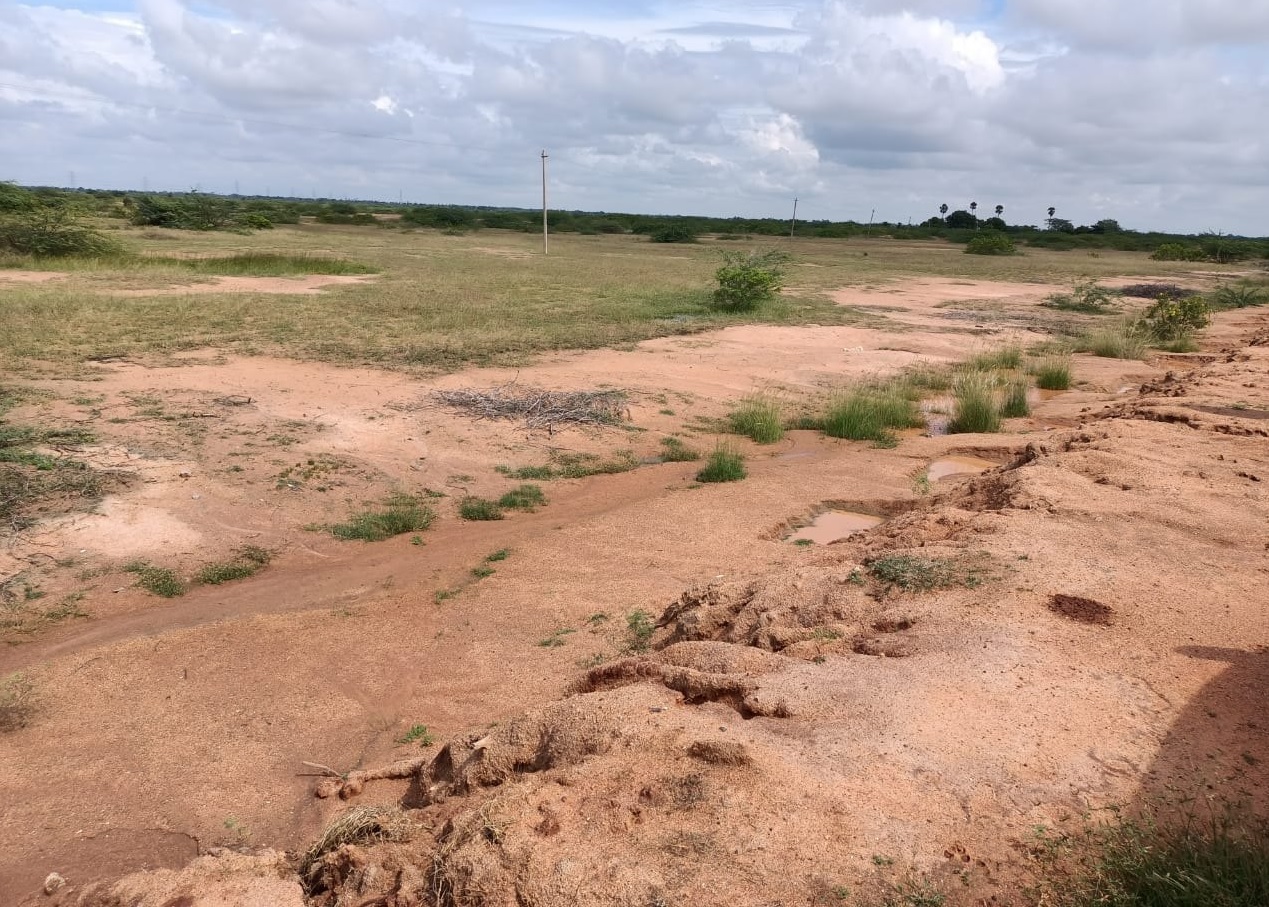 विकास के लिए 17.53 लाख एकड़ जमीन हस्तांतरित, 8.62 लाख एकड़ कृषि भूमि पर खेती नहीं