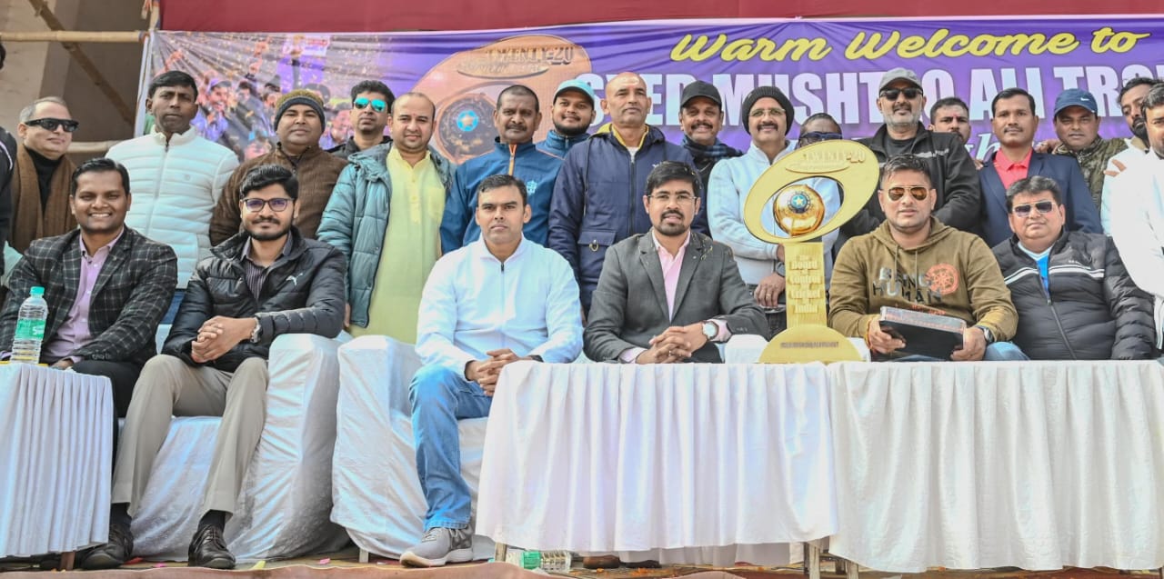सैयद मुश्ताक अली ट्रॉफी के आगमन पर देवघर में मना जश्न