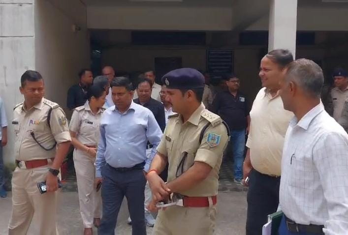 धनबादः SNMMCH की सुरक्षा कड़ी, परिसर में लगेगा हूटर व CCTV, अतिरिक्त होमगार्ड की तैनाती