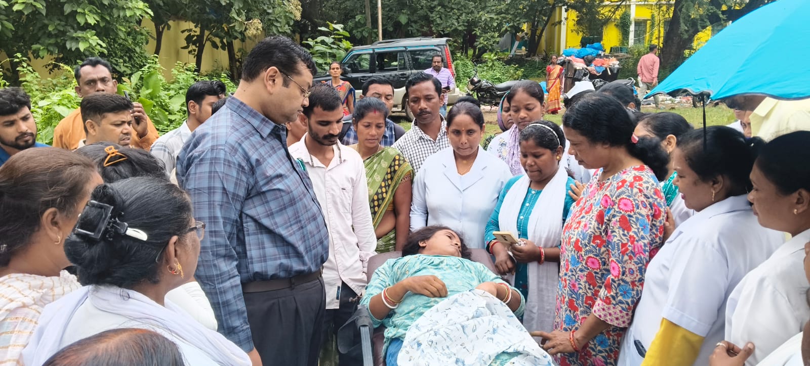 चक्रधरपुर अनुमंडल अस्पताल की नर्स का शव फंदे से लटका मिला, हत्या की आशंका