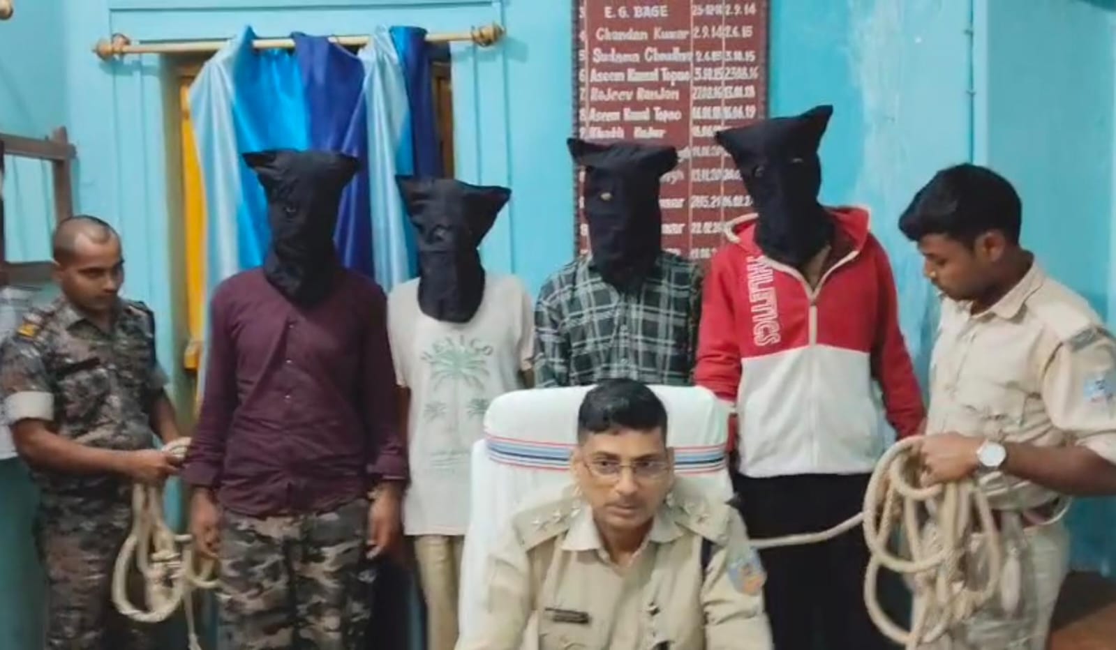 देवघरः पुलिस ने करनीबाग  हत्याकांड का किया खुलासा, 4 गिरफ्तार