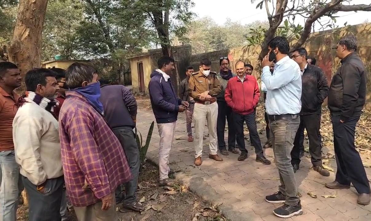 धनबादः केंदुआडीह में जहरीली गैस रिसाव से अफरातफरी, दर्जनों लोग बीमार