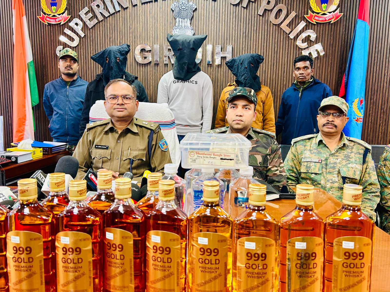 गिरिडीह पुलिस की बड़ी कार्रवाई, 28.50 लाख की अवैध शराब जब्त; 3 तस्कर गिरफ्तार