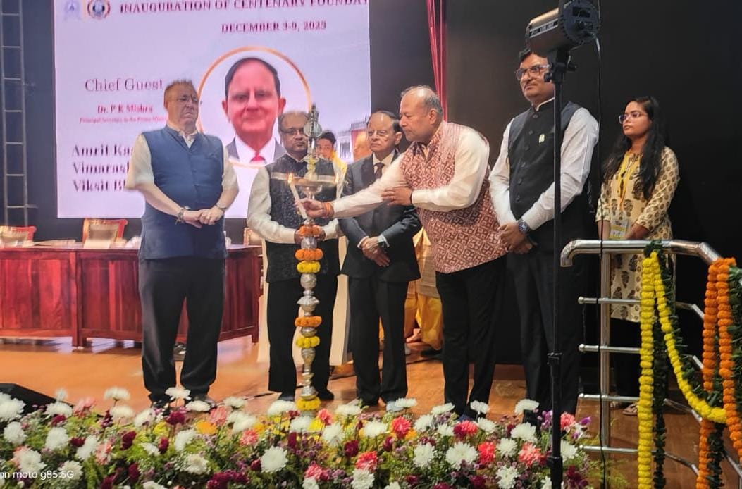 धनबादः पीएम के प्रधान सचिव बोले- IIT-ISM देश की प्रगति का सशक्त स्तंभ