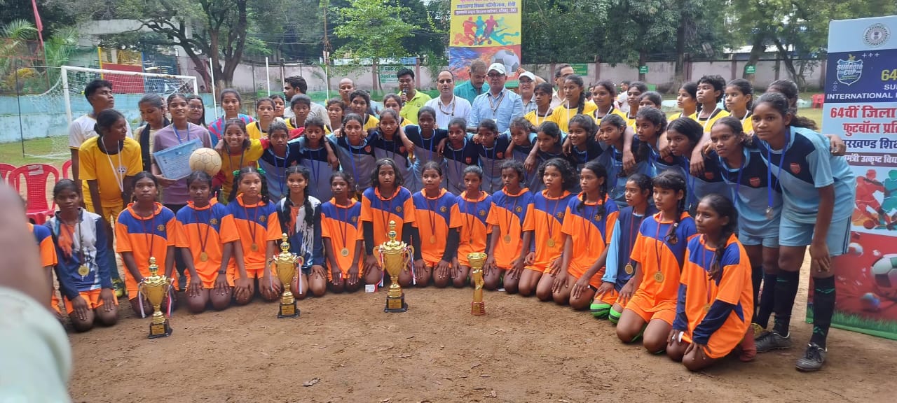 सुब्रतो कप फुटबॉल टूर्नामेंट : लड़कियों में अनगड़ा चैम्पियन, लड़कों में कांके तीसरे नंबर पर