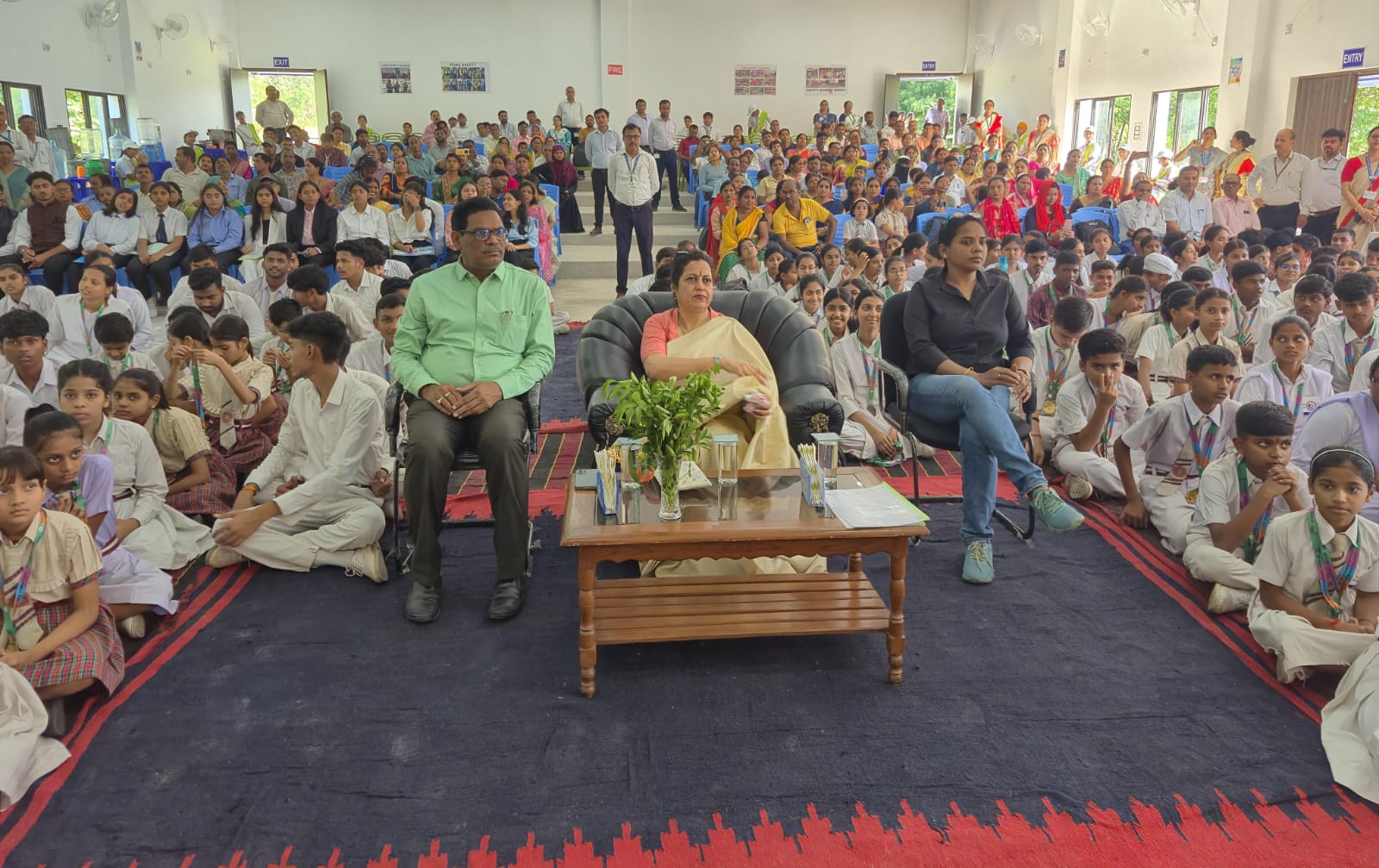 धनबादः टाटा डीएवी जामाडोबा में खिलाड़ियों का सम्मान