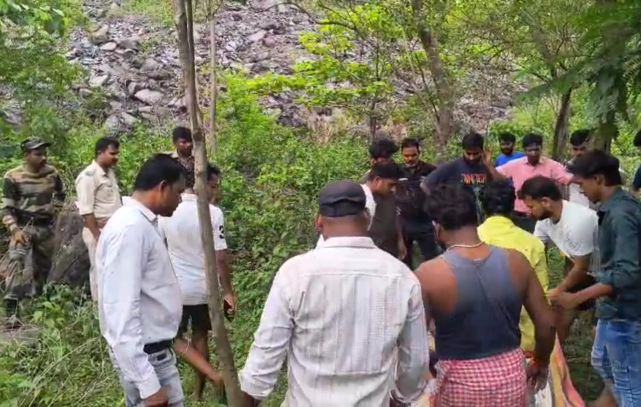 धनबादः युवक ने लगाई फांसी, जांच में जुटी पुलिस