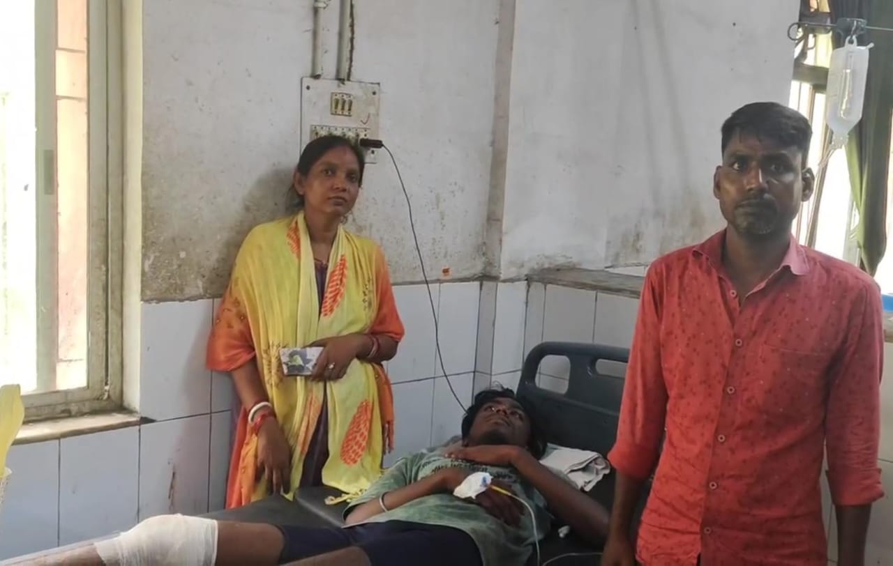 धनबादः निरसा में युवक को मारी गोली, SNMMCH में चल रहा इलाज
