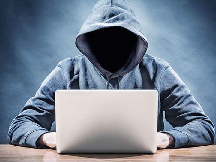 जामताड़ाः चार राज्यों में ठगी करने वाले 4 साइबर अपराधी गिरफ्तार