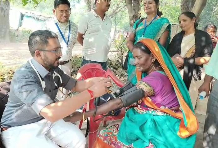 धनबादः निरसा में डायरिया का प्रकोप, डॉ. मृणाल बने नए प्रभारी चिकित्सा पदाधिकारी