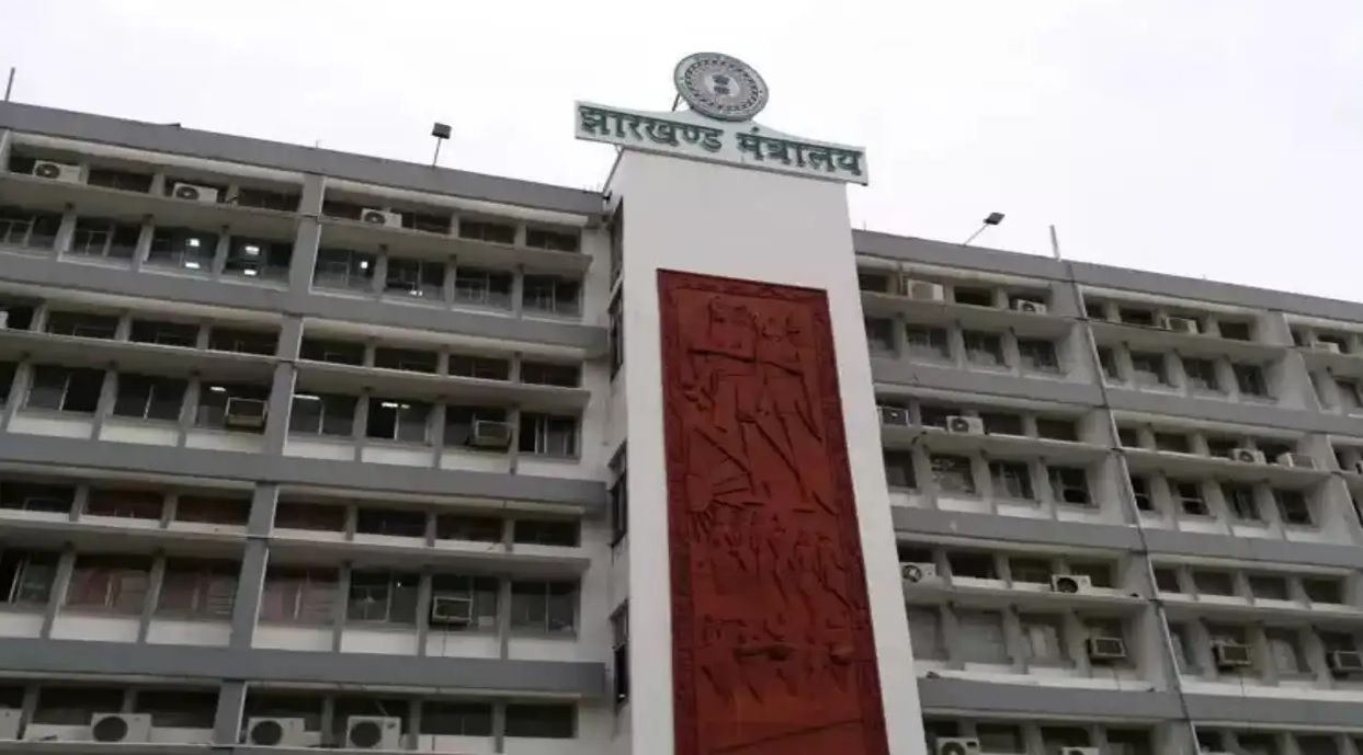 राज्य के पांच आईएफएस अफसरों का तबादला