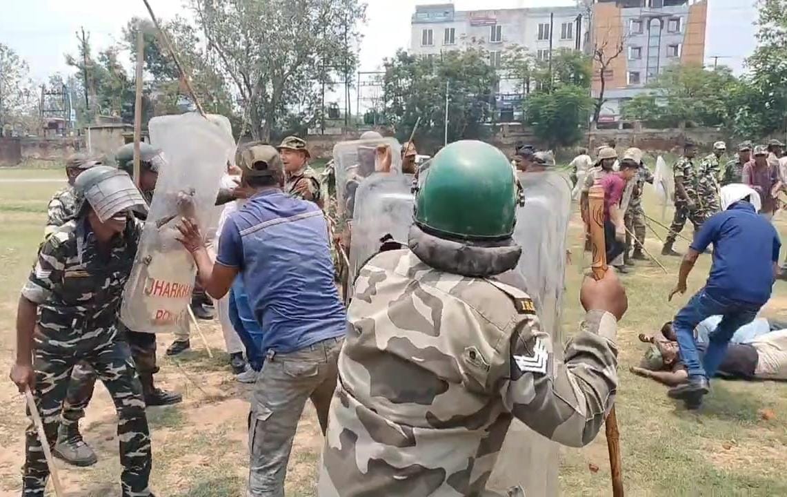 धनबादः बकरीद को लेकर पुलिस ने मॉक ड्रिल में तैयारियों का किया आकलन