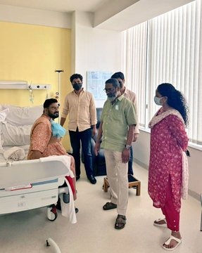 सीएम ने मंत्री हफीजुल हसन के स्वास्थ्य की ली जानकारी