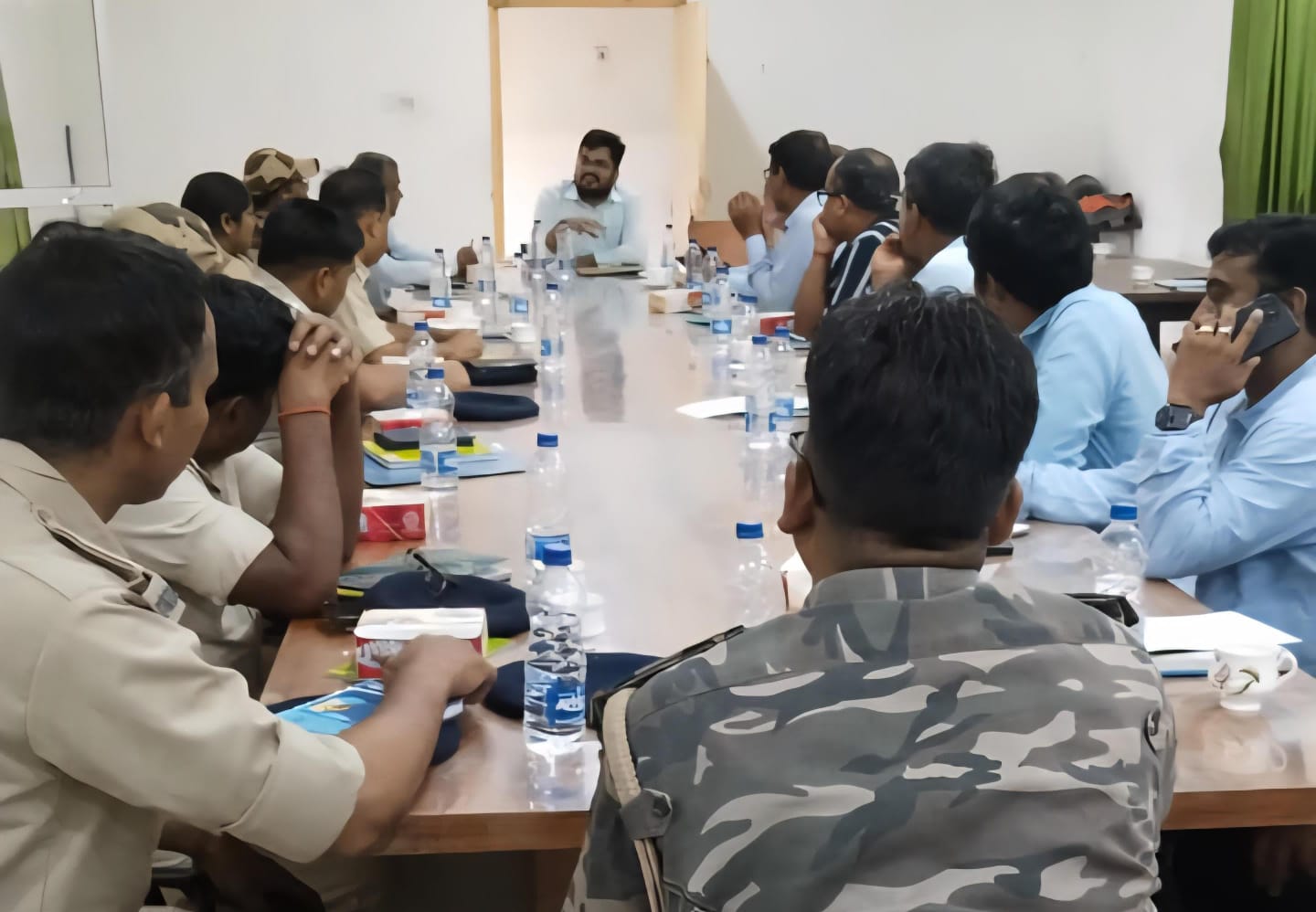 धनबादः पुटकी में खनन टास्क फोर्स की बैठक, अवैध खनन रोकने का निर्देश