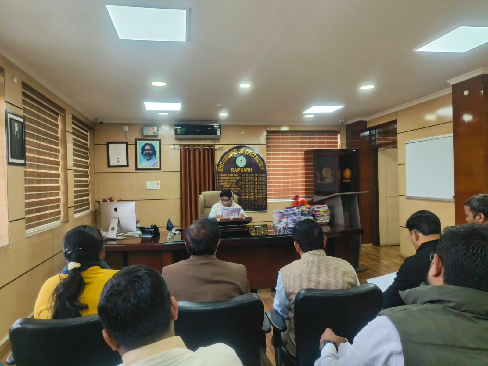 रामगढ़ः डीसी ने की खेल व पर्यटन विकास के कार्यों की समीक्षा