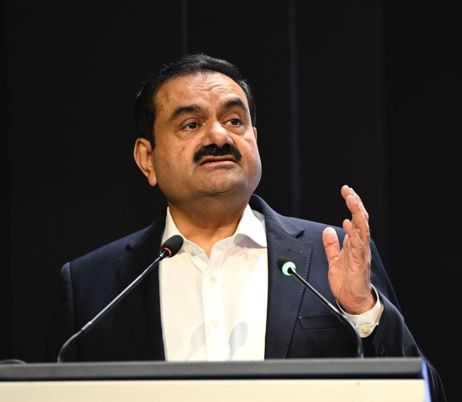 देश की संप्रभुता ऊर्जा तंत्र व प्राकृतिक संसाधनों पर नियंत्रण से तय होगीः अडानी