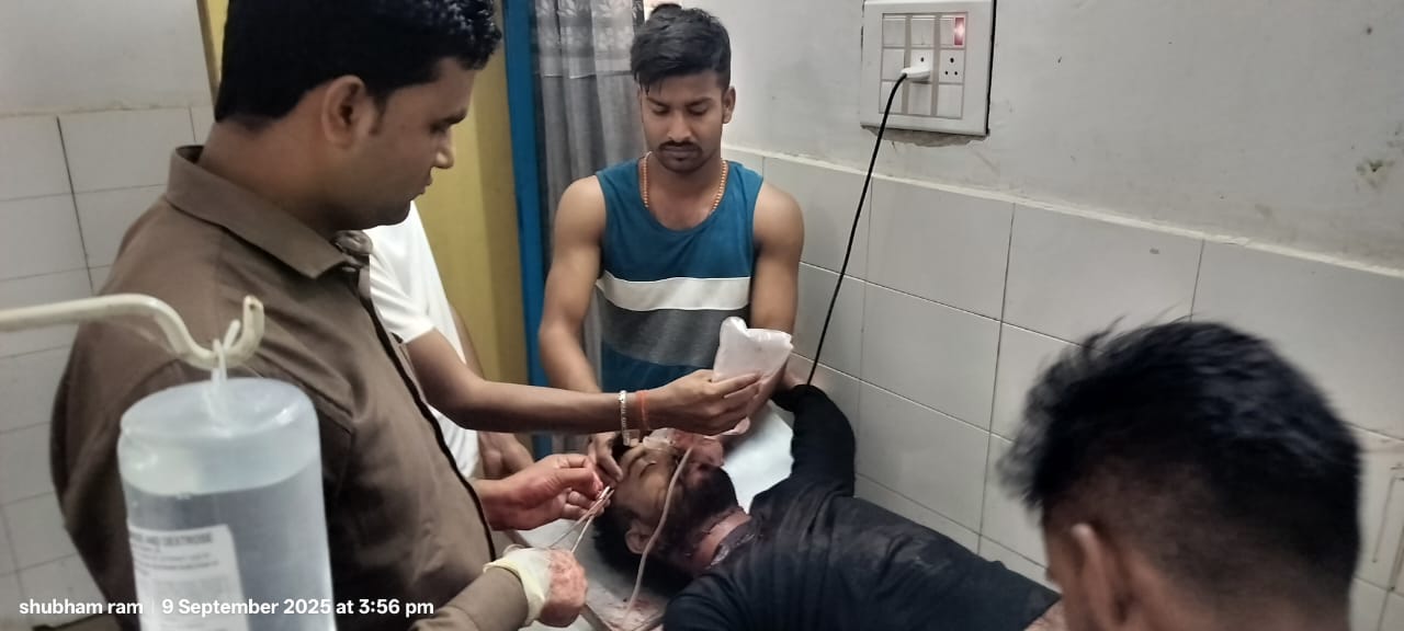 गिरिडीहः गावां डबल मर्डर केस में गिरफ्तार आरोपी ने गला रेता, इलाज के दौरान मौत