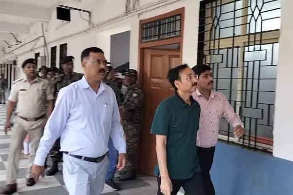 विनय चौबे की याचिका हाईकोर्ट में सुनवाई के लिए सूचीबद्ध