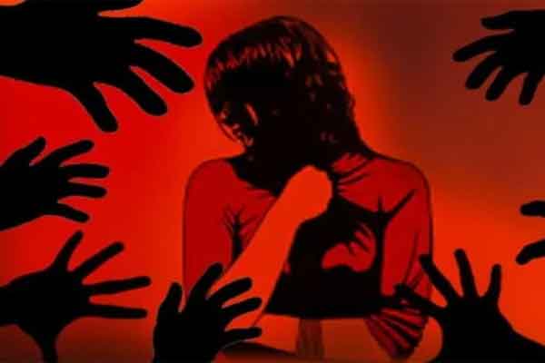 पलामू में छोटी बहन के सामने बड़ी बहन के साथ गैंगरेप