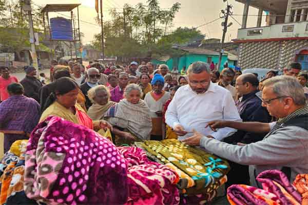 जरुरतमंद को ठंड से राहत दिलाना हमारा उद्देश्य: रमेश खिरवाल