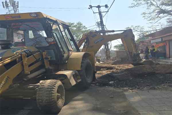 पहाड़ी मंदिर क्षेत्र में निगम का बड़ा एक्शन: बुलडोजर से हटेगा अतिक्रमण, जाम से मिलेगी मुक्ति!