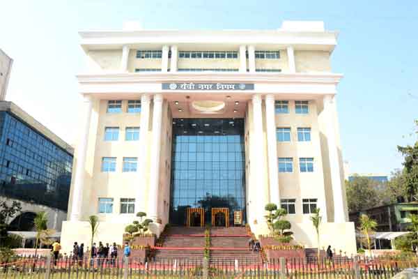 रांची नगर निगम ने 8 दुकानों को किया ट्रेड लाइसेंस उल्लंघन में चिन्हित, सील करने की प्रक्रिया शुरू