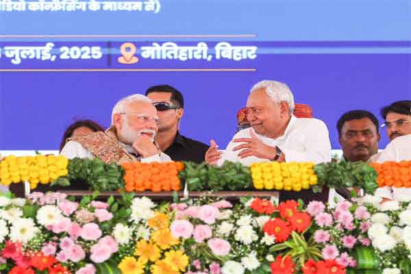 मोदी बिहार मेंः मुंबई टू मोतिहारी और गुरुग्राम टू गयाजी