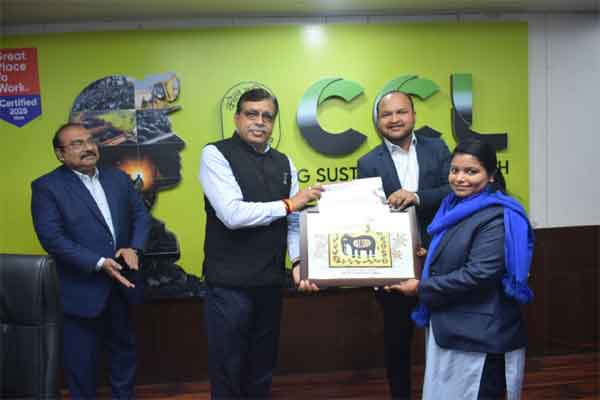 CCL में राजभाषा की तिमाही बैठक, अच्छा काम करने वाले विभागों को सम्मान