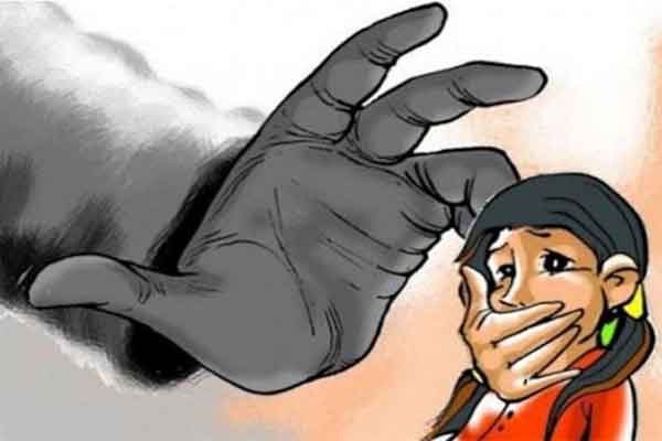 रांची के स्कूल में शर्मनाक कांड :  टीचर पर गंभीर आरोप, DSE पहुंचे जांच करने,48 घंटे में मांगी रिपोर्ट