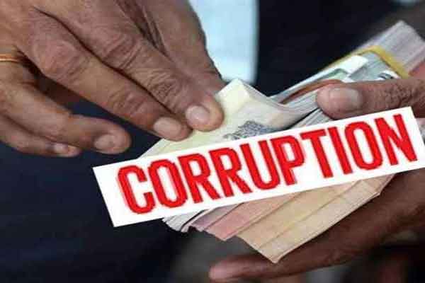 आरोपों से जुदा नहीं हैं राज्य सेवा के अफसर, 11 महीने में 11 CO-BDO पर गिरी गाज