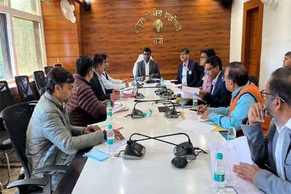 रांची जिला का राजस्व बढ़ाने पर हुई बैठक