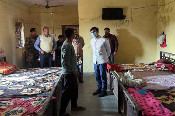 रांची : जगन्नाथपुर पुरुष आश्रय गृह का प्रशासक ने किया औचक निरीक्षण
