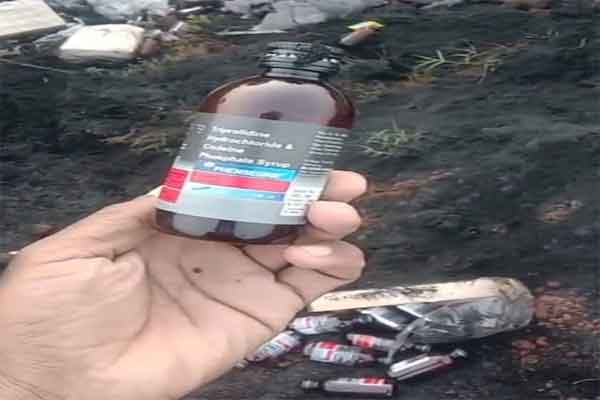 रांची में मिली फेंकी हुई नकली कफ सिरप, स्वास्थ्य मंत्री ने मंगाई रिपोर्ट