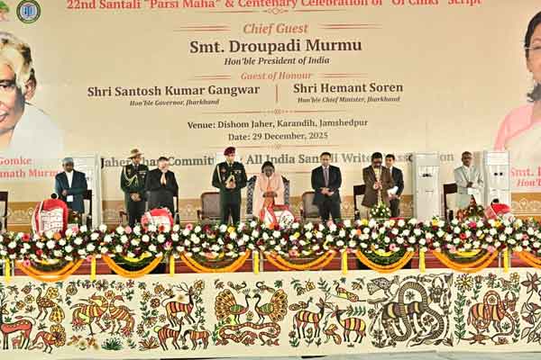 लोकभवन का द्वार राज्य के हर नागरिक के लिए सदैव खुला हैः राज्यपाल