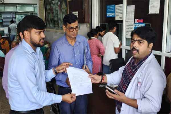 बरियातू रोड के 7 दुकानों में ट्रेड लाइसेंस की जांच, 3 दिन का मिला अल्टीमेटम