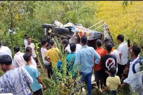 रांची के बुंडू में भीषण सड़क हादसा, 4 की मौत, 20 से अधिक घायल