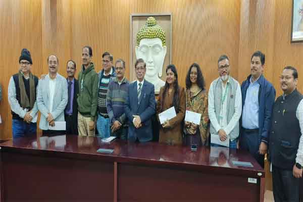 CUJ में 23 प्राध्यापकों को प्रोन्नति, 65 को मिला सेवा सम्पुष्टि पत्र