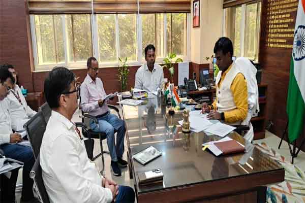 रांची में वनभूमि की पहचान को लेकर हुई बैठक