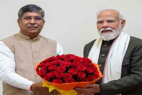 भाजपा प्रदेश कार्यकारी अध्यक्ष आदित्य साहू ने प्रधानमंत्री से की मुलाकात