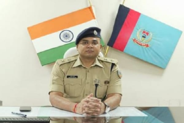 चुटिया में पूनम कुजूर, अरगोड़ा में अनिल तिवारी व ओरमांझी में शशिभूषण बने थाना प्रभारी