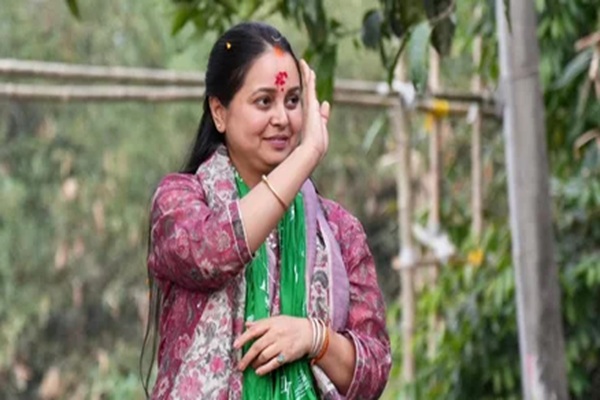 विरासत मिटाने के लिए अपने व नए बने अपने ही काफी होते, रोहिणी ने तेजस्वी व संजय यादव पर कसा तंज