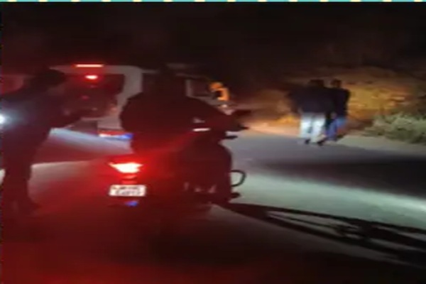 जमुई :  पुलिस को खुली चुनौती, थाने से 300 मीटर दूर स्वर्ण कारोबारी से 50 लाख की लूट