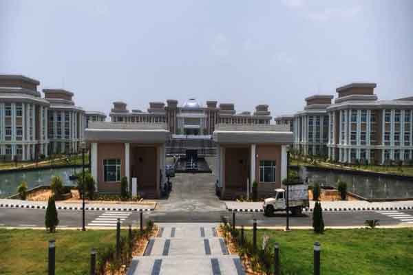 तेतुलिया लैंड स्कैम : शैलेश सिंह को HC से राहत, जांच में CID को सहयोग का आदेश