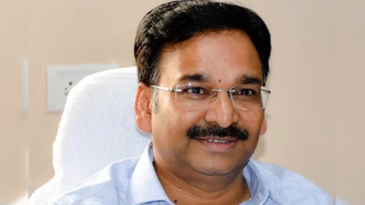 IAS विनय चौबे की जमानत अर्जी पर हाईकोर्ट में सुनवाई कल