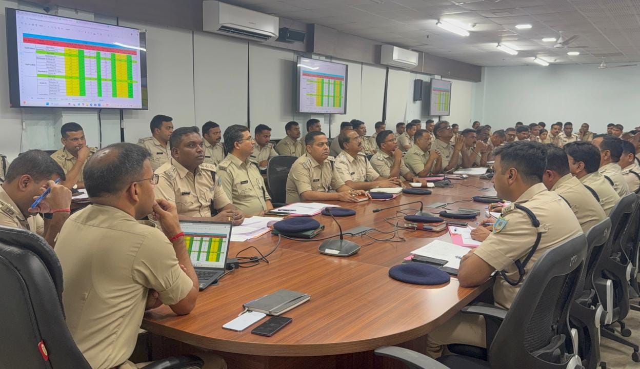 धनबाद :  क्राइम मीटिंग में फैसला, अब किरायेदार, ड्राइवर, चौकीदार व घरेलू कर्मियों का सत्यापन अनिवार्य