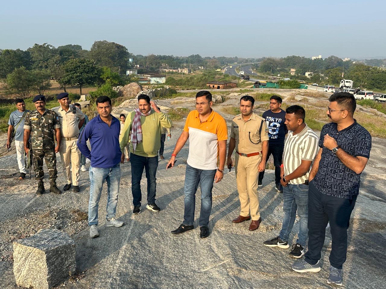 रांची : मुठभेड़ में घायल आफताब डोरंडा फायरिंग में भी था शामिल, SSP ने घटनास्थल का लिया जायजा