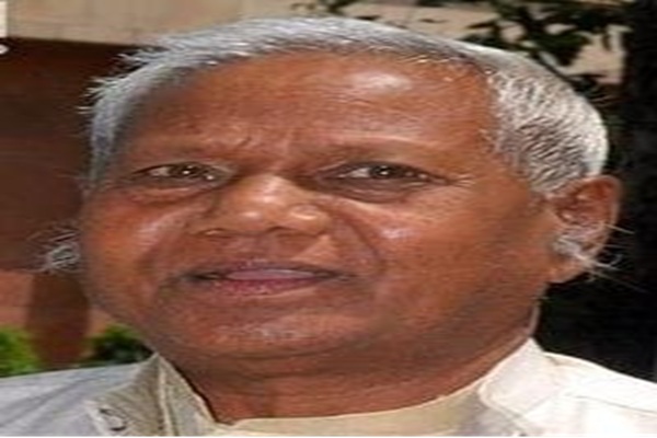 पद्मभूषण कड़िया मुंडा से पुलिस अधिकारी बन मांगी रंगदारी, गंभीर परिणाम भुगतने की भी धमकी