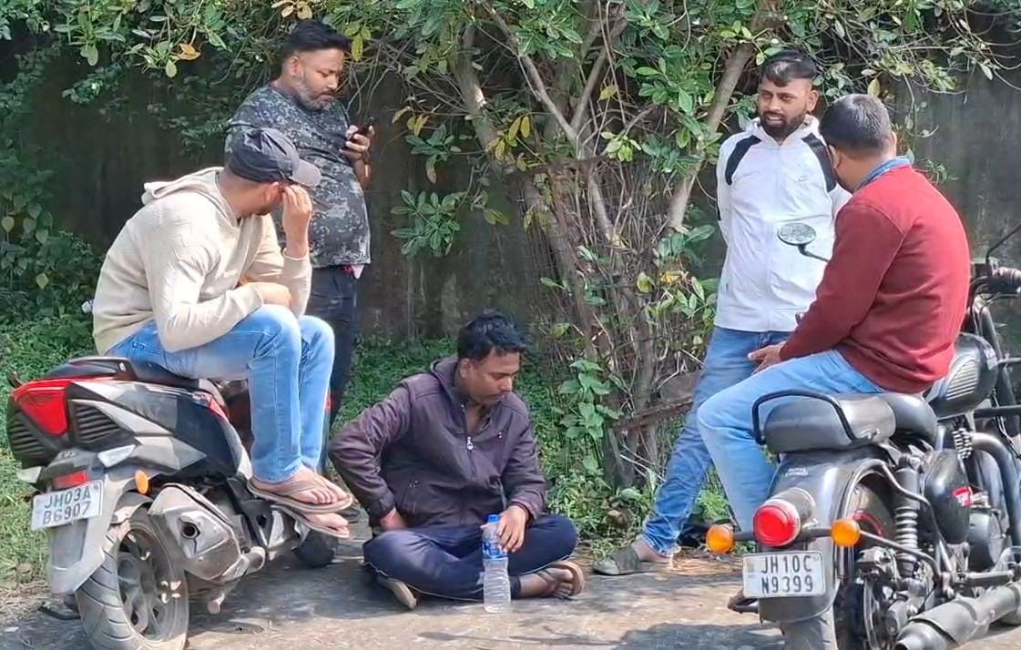 धनबाद :  घरेलू विवाद के बाद युवक की संदिग्ध मौत, जांच में जुटी पुलिस